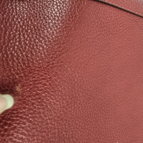 Kate Spade New York Hailey Elegant Red Leather Shoulder Bag Sz M - Picture 15 of 15